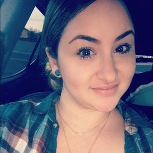 Meet your Posher, Ann